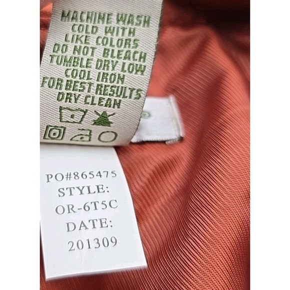 Orvis Women's Diamond Quilted Orange Full Zip Vest With Side Buckles Size Medium - Picture 7 of 10